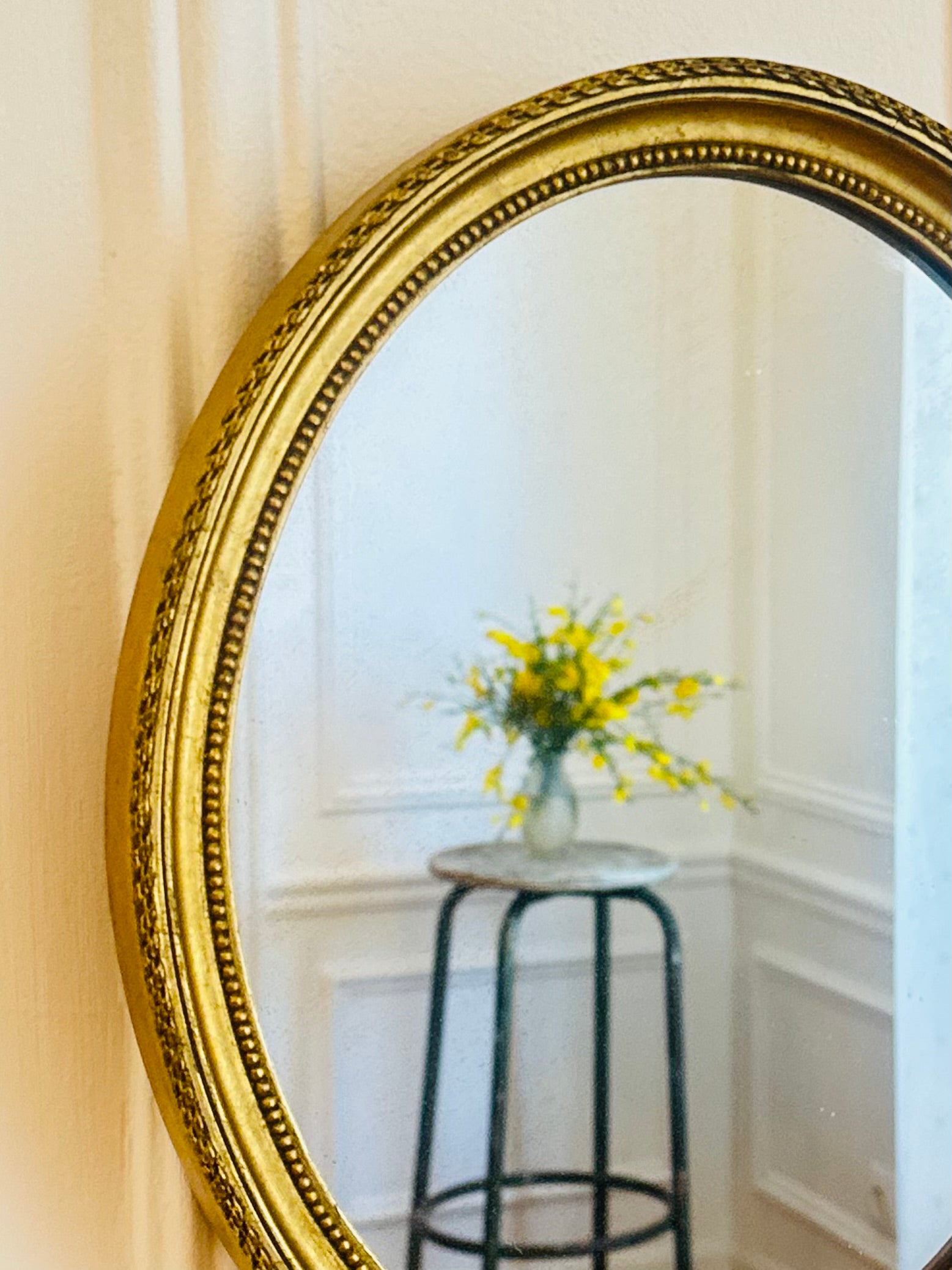 Miroir ovale en bois - petit format
