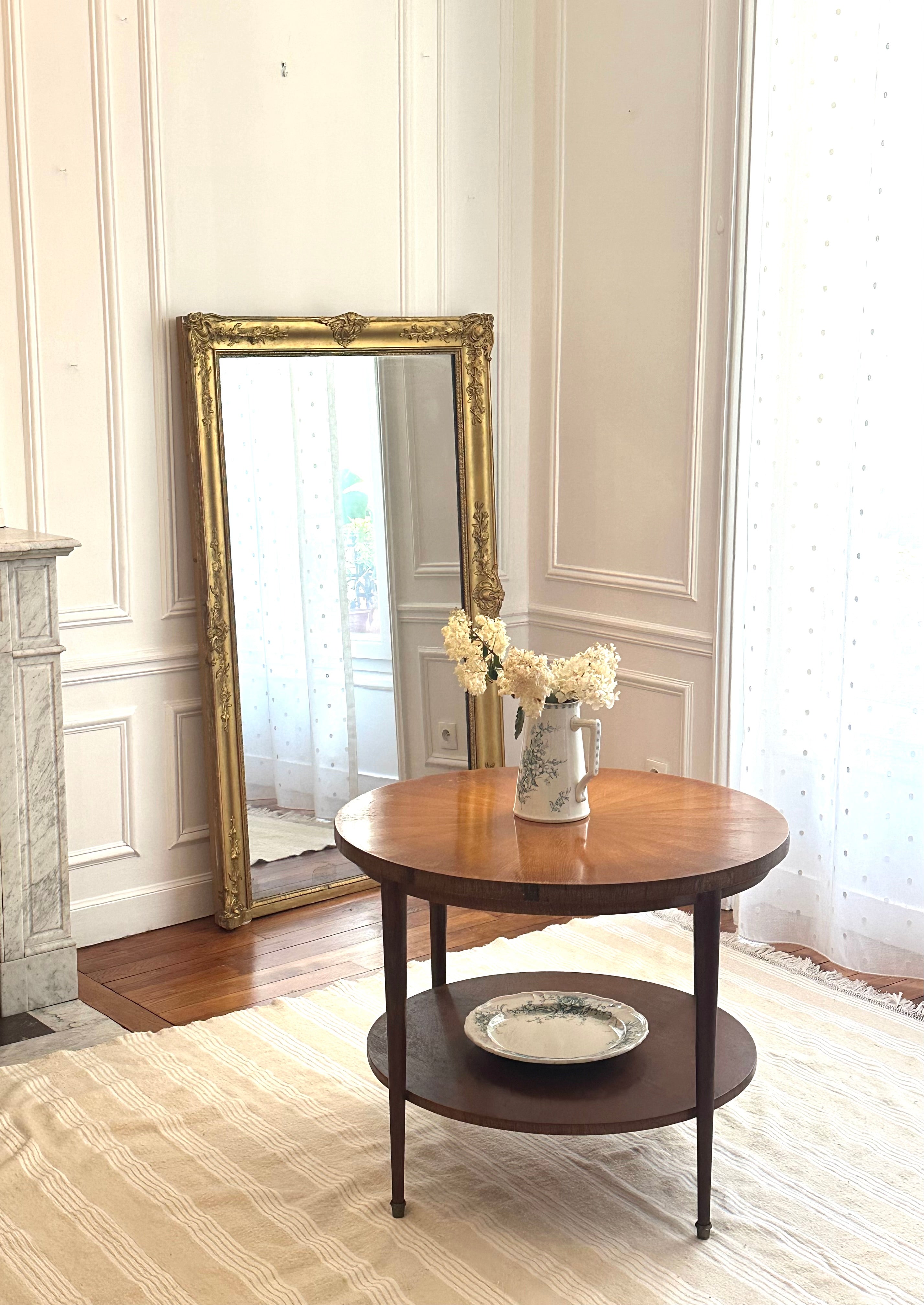 Table ronde scandinave