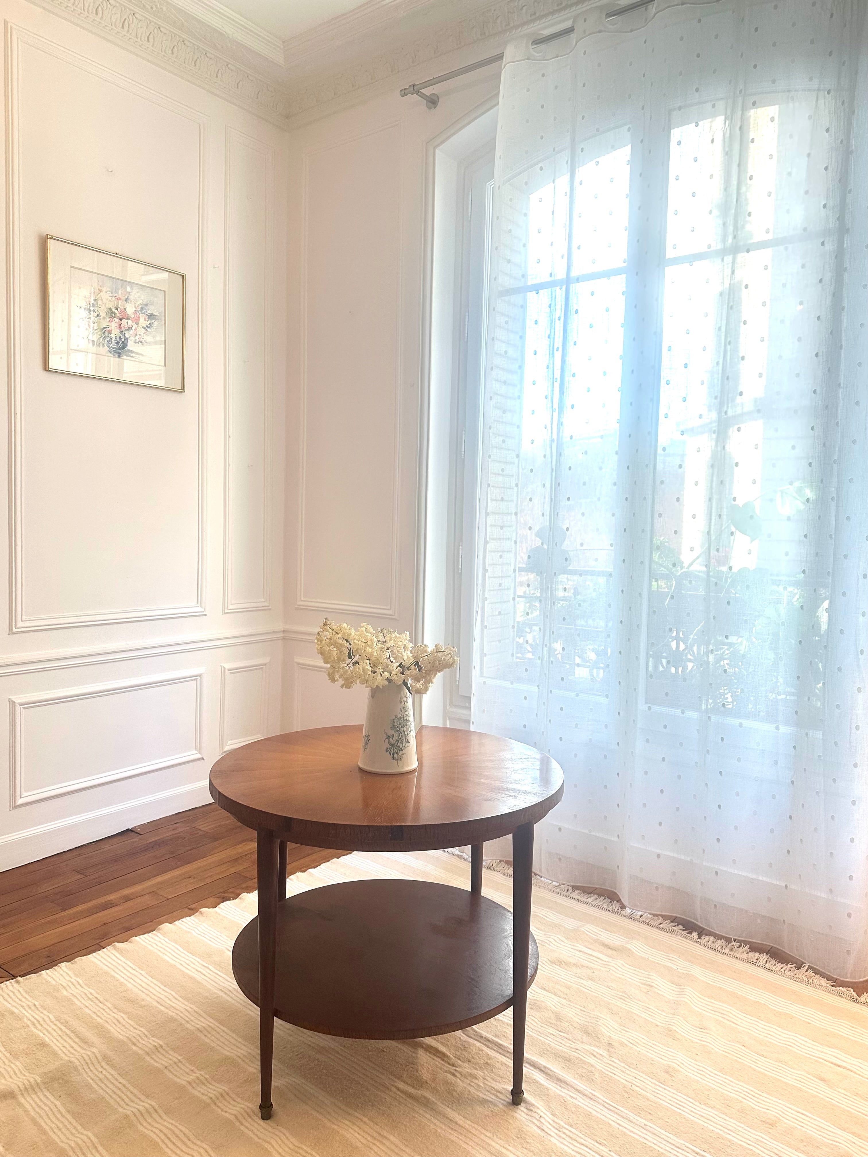 Table ronde scandinave